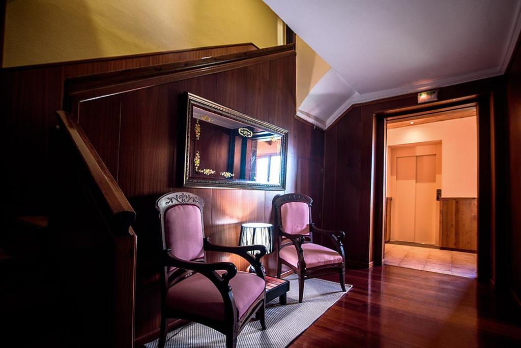 Hotel La Rambla Biescas  Bagian luar foto